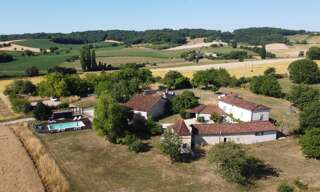 Maison 11 Pièces 218 m² à vendre à Palluaud (16390)