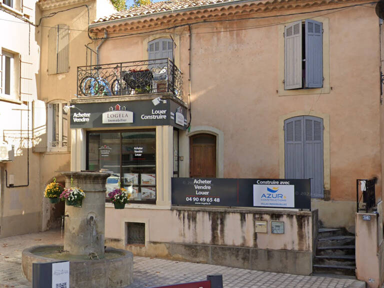 EYGUIERES : Local commercial 30m² — photo 1
