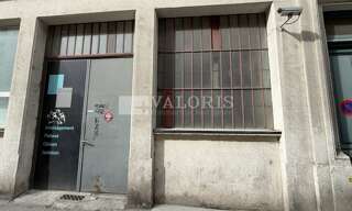 Commerce  186 m² à louer à Villeurbanne (69100)
