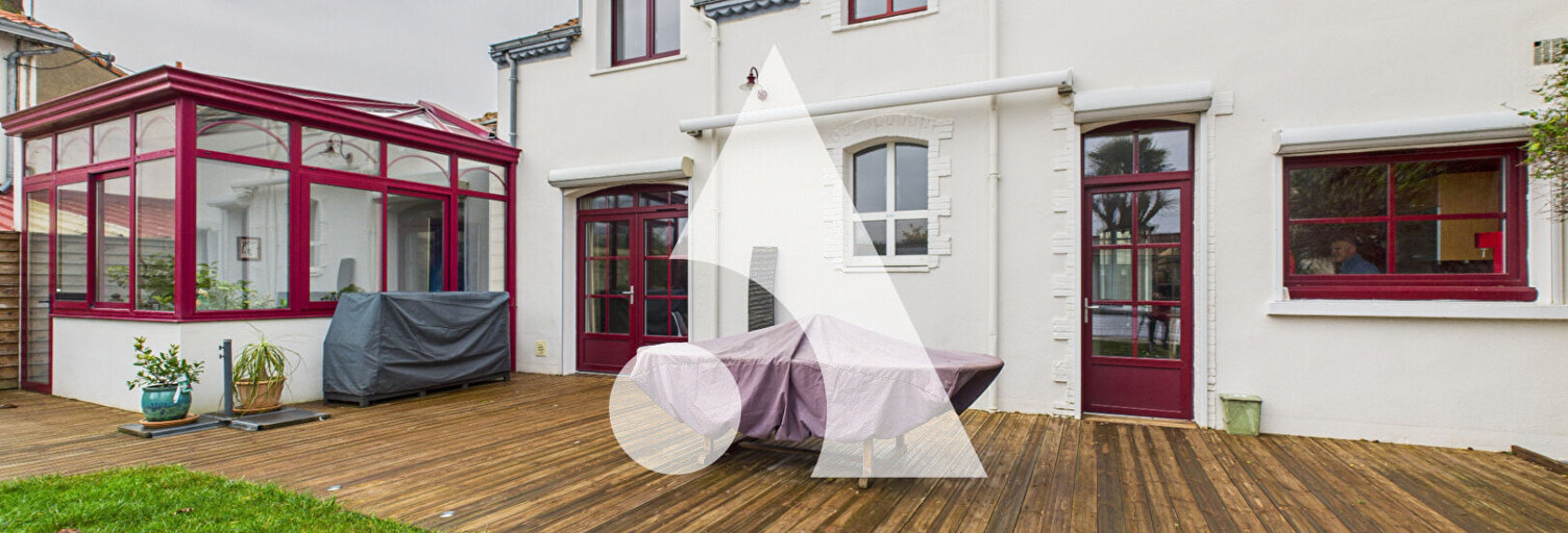 Maison 8 Pièces 177 m² à vendre à La Roche-sur-Yon (85000)