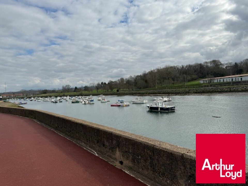 Bureau  à louer Saint-Jean-de-Luz 64500