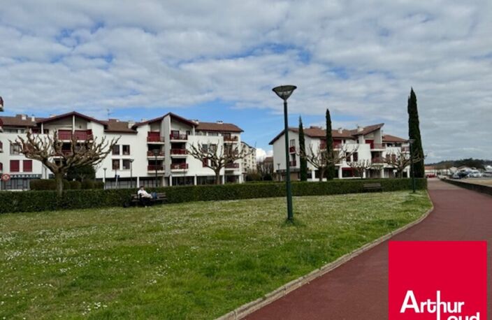BUREAUX à LOUER — photo 2