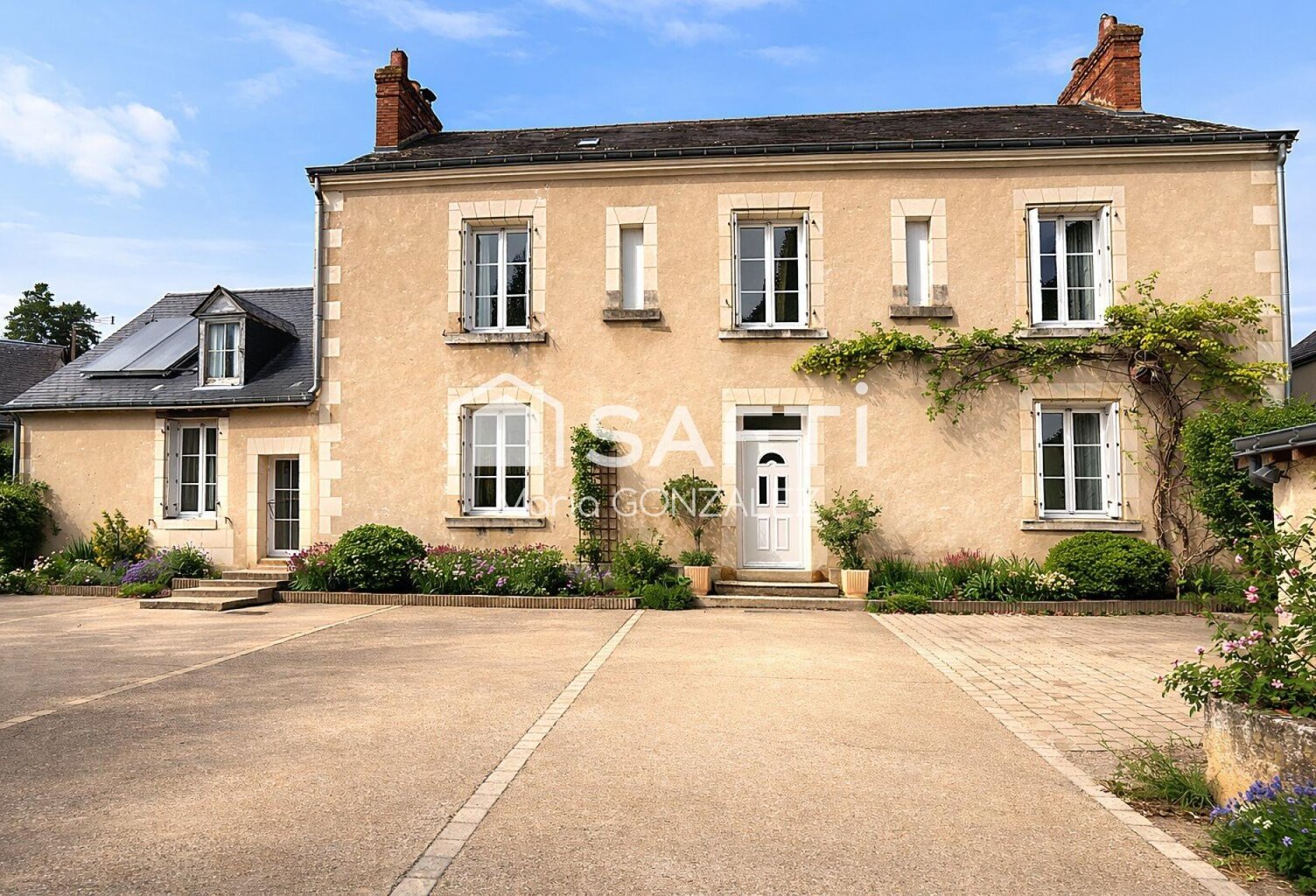 Presbytère emblématique au Sud de Tours, véritable trésor du XVIIIe siècle — photo 1
