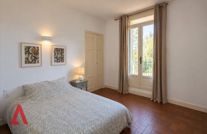 Charme méditerranéen dans un domaine viticole historique | Appartement 2 chambres | Grande terrasse | Parc privé, 2 piscines et 2 places de parking | 195 000  I Alignan-du-Vent — photo 5