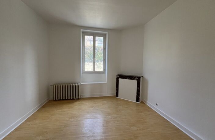 Maison de bourg de 4 pièces principales — photo 3
