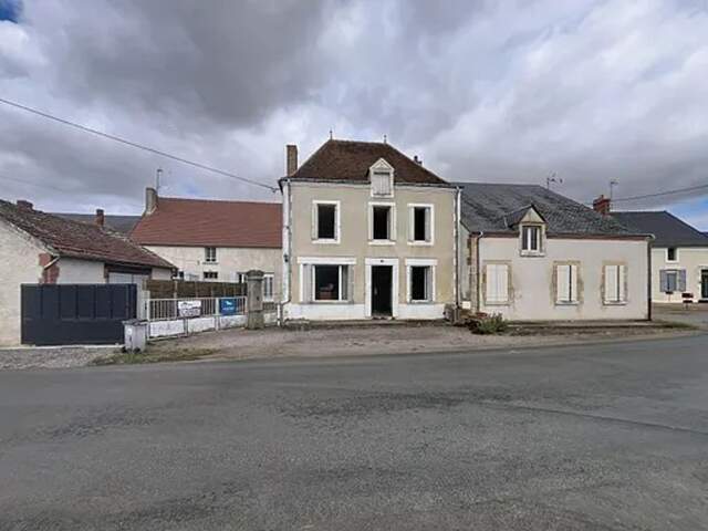 Maison de bourg de 8 pièces principales — photo du bien