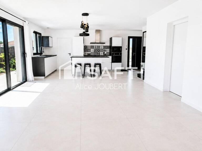 Proche centre-ville et plages — photo 1