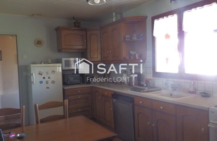 Jolie Maison située à Lagorce avec son jolie terrain et ses beau volume — photo 5
