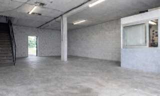 Commerce 4 Pièces 274 m² à vendre à Le Muy (83490)