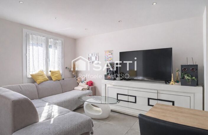 Appartement T3 rénové de 69m², à 900m des plages — photo 3