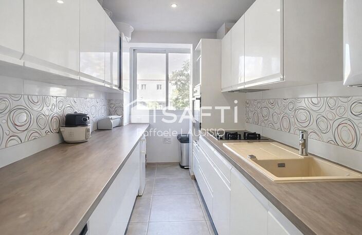 Appartement T3 rénové de 69m², à 900m des plages — photo 4