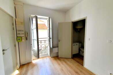 Appartement 1 pièces 300 €