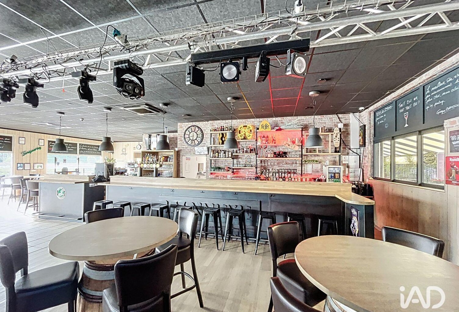 Vente Bar-brasserie 237 m&sup2; — photo 1