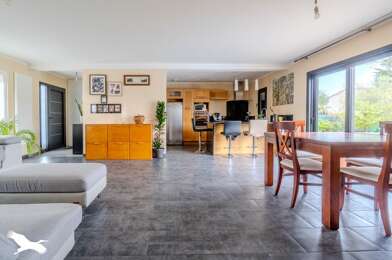 Maison 4 pièces 396112 €