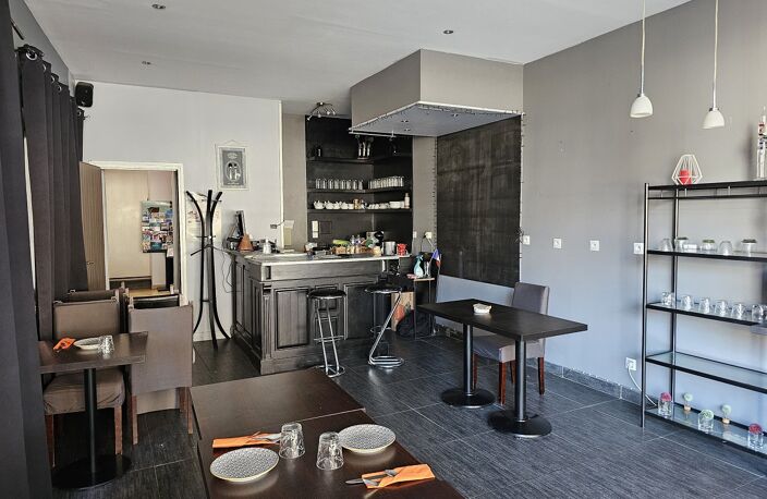 Local commercial — photo 3
