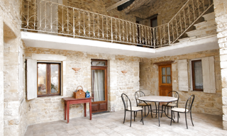 Maison 10 Pièces 157 m² à vendre à Uzès (30700)