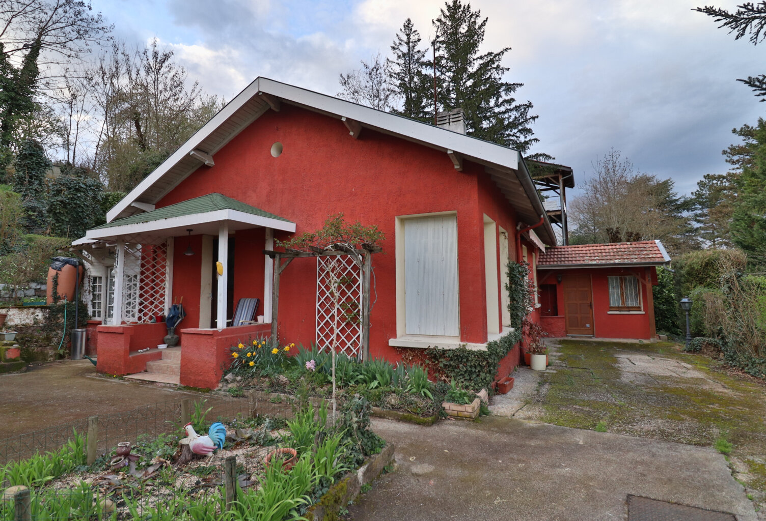 MAISON CENTRE CHARBONNIERES — photo 1
