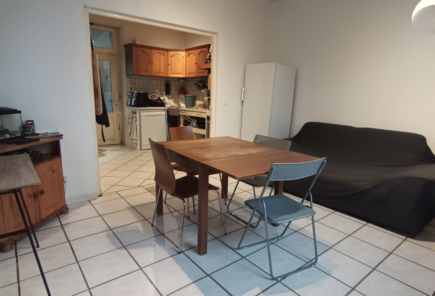 Appartement T4 en Duplex avec cave et cour fermée - LOT 1 — photo 1