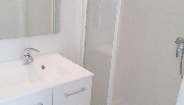 Appartement 1 pièces  à louer Grenoble 38000