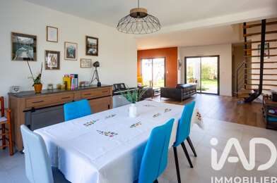Maison 8 pièces 589000 €