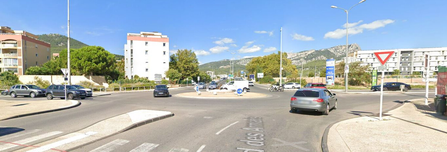 Garage  75 m² à vendre à Toulon (83100)