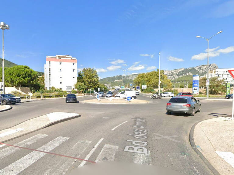 Lot de 3 parkings à Toulon Est — photo 1