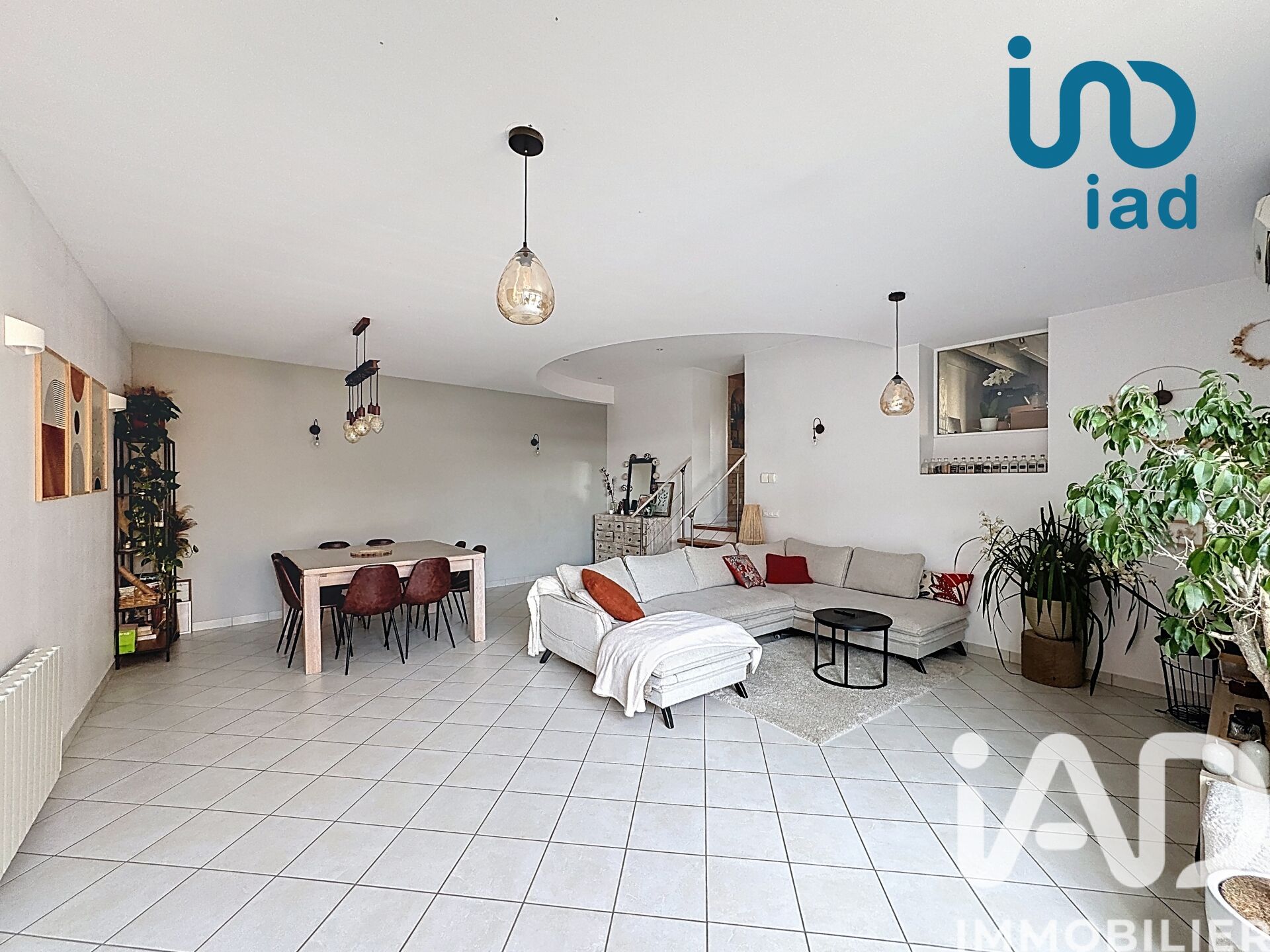 Maison à vendre, 4 pièces, 121 m², Maclas