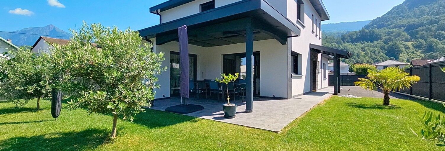 Maison 6 Pièces 160 m² à vendre à Cluses (74300)