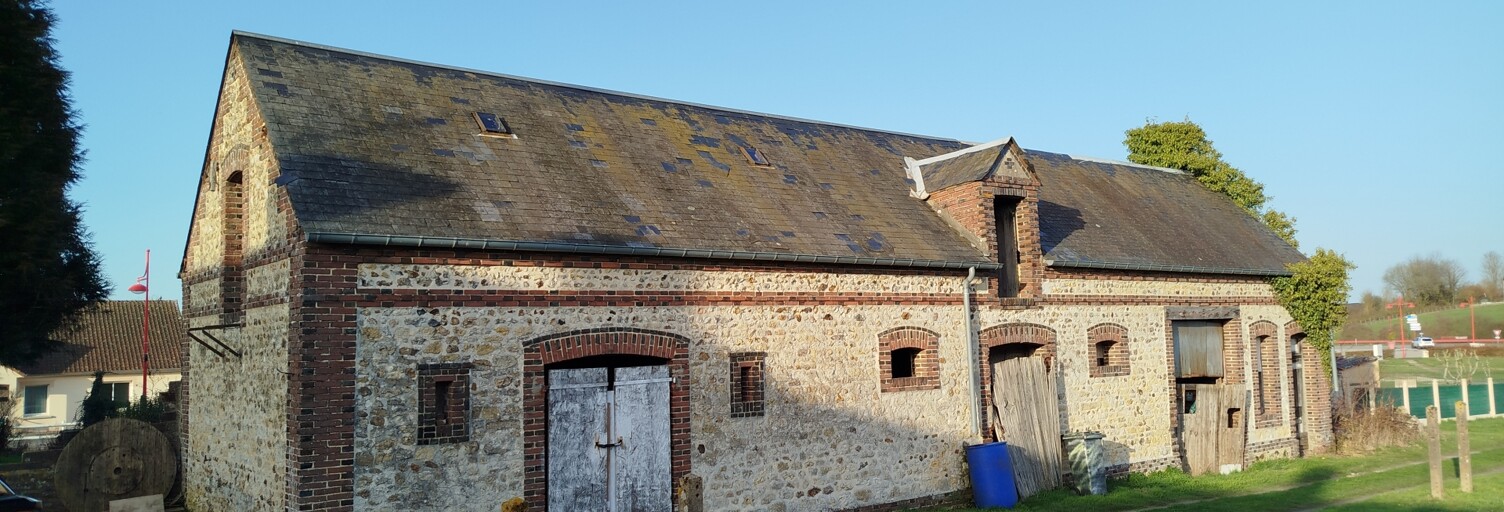 Garage  30 m² à vendre à Sainte-Gauburge-Sainte-Colombe (61370)