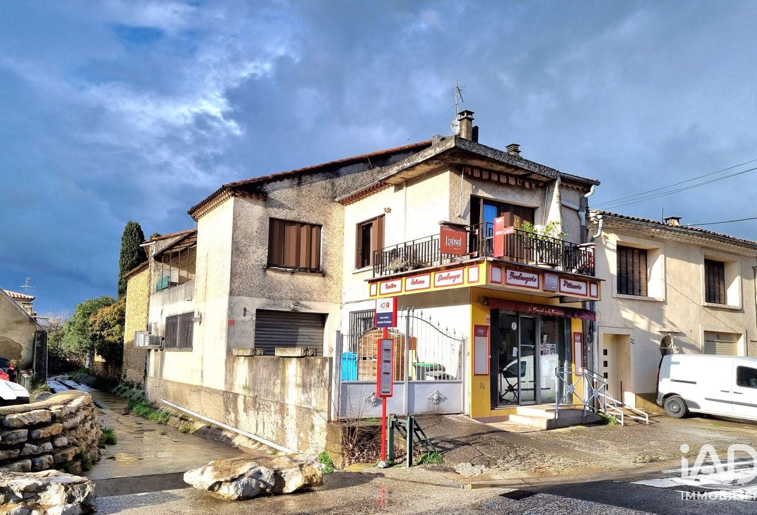 Vente Murs commerciaux 180 m&sup2; — photo 1