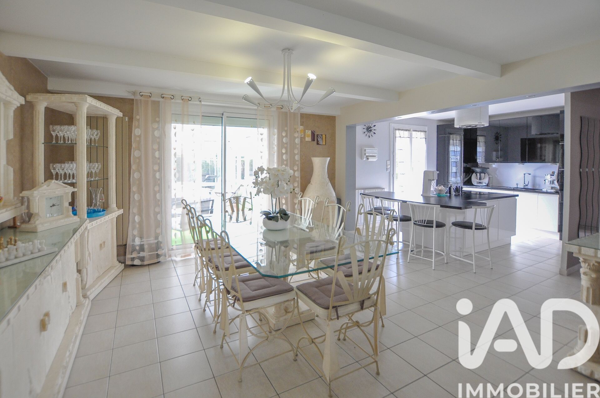 Vente Maison/villa 8 pièces - Photo 4