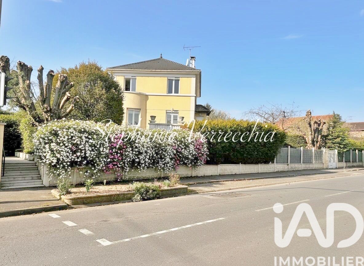 Vente Maison/villa 8 pièces - Photo 5