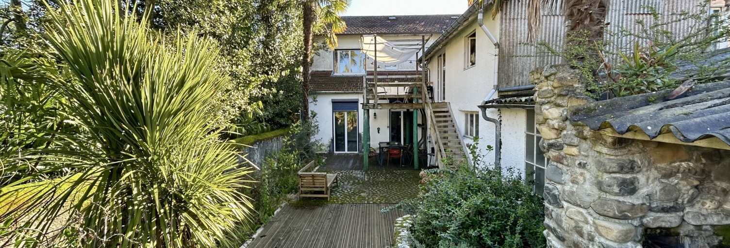 Immeuble  255 m² à vendre à Pau (64000)