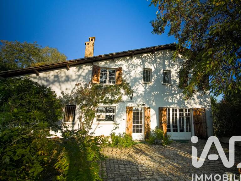 Vente Maison/villa 10 pièces — photo 1