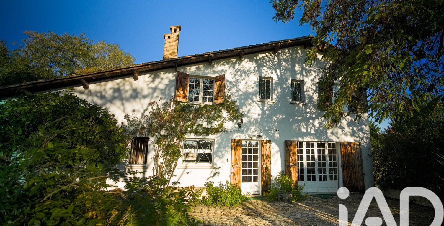 Vente Maison/villa 10 pièces — photo 1
