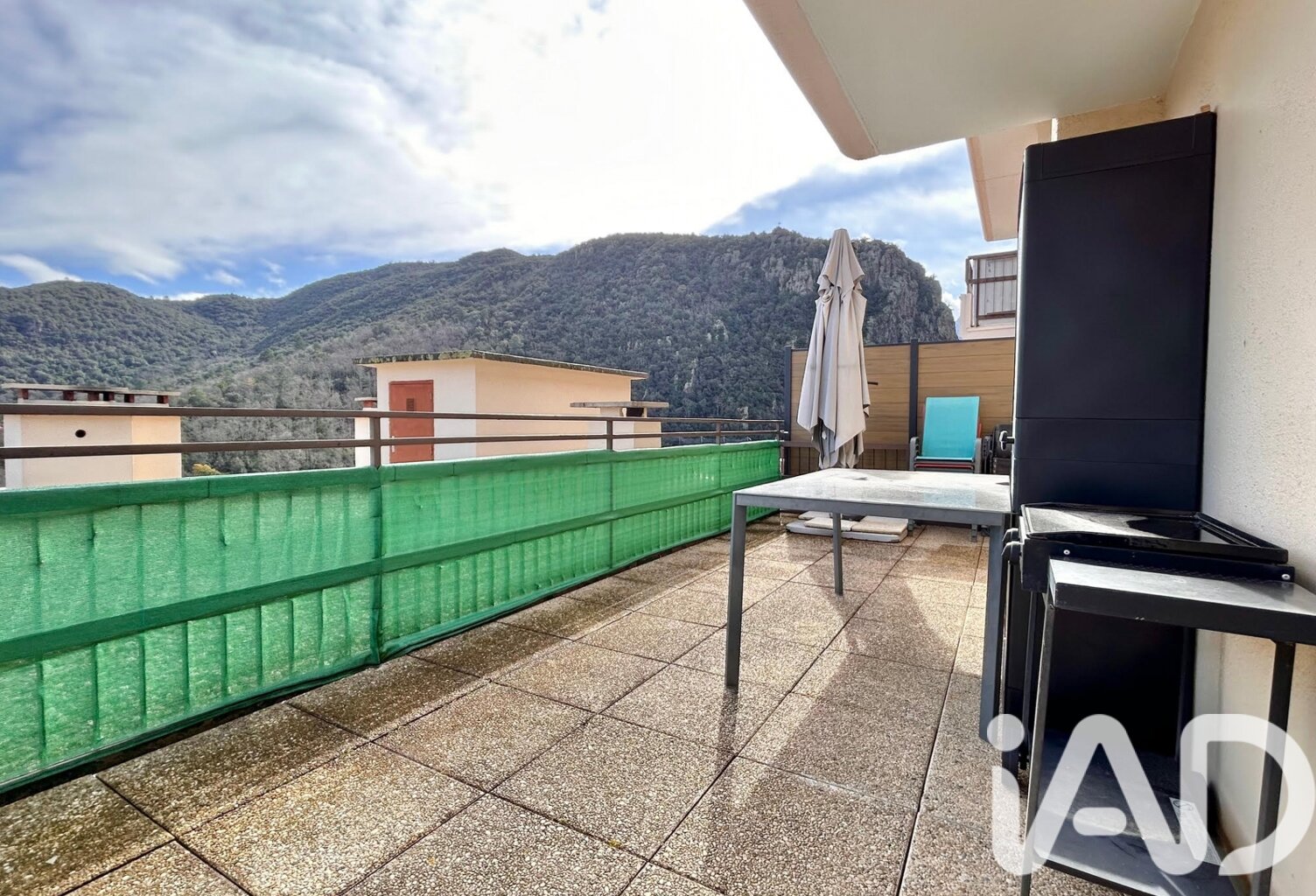 Vente Studio 1 pièce — photo 1