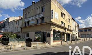 Immeuble  517 m² à vendre à Parthenay (79200)