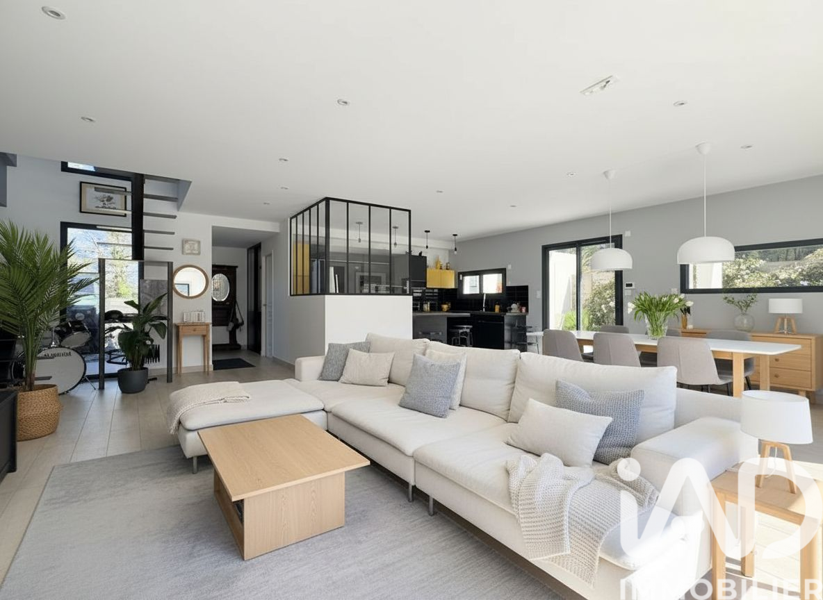 St-Aubin-De-Medoc - 165m² - 7p. - 5ch.