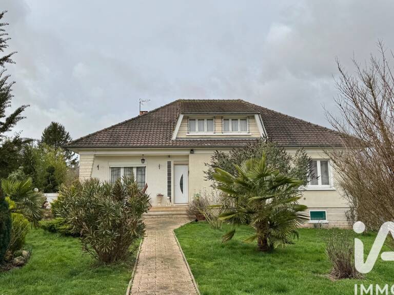 Vente Maison traditionnelle 7 pièces — photo 1