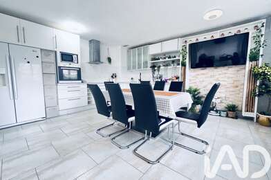 Appartement 3 pièces 220000 €