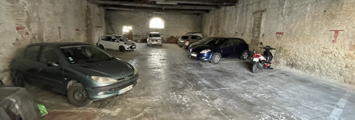 Garage  300 m² à vendre à Béziers (34500)