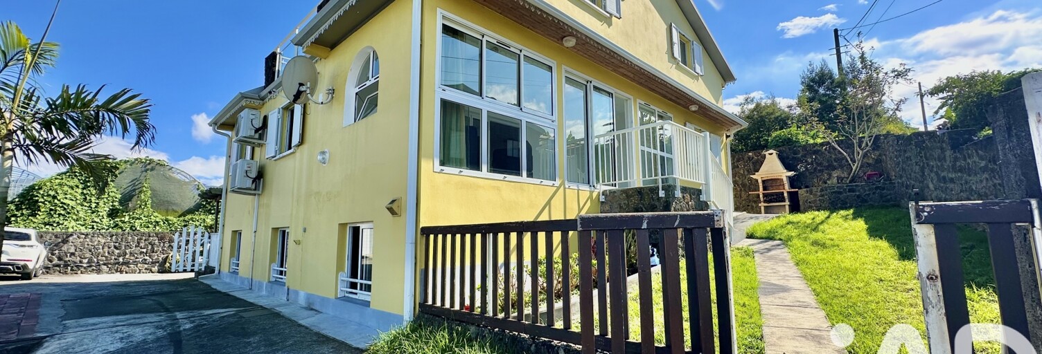 Immeuble  315 m² à vendre à Le Tampon (97418)