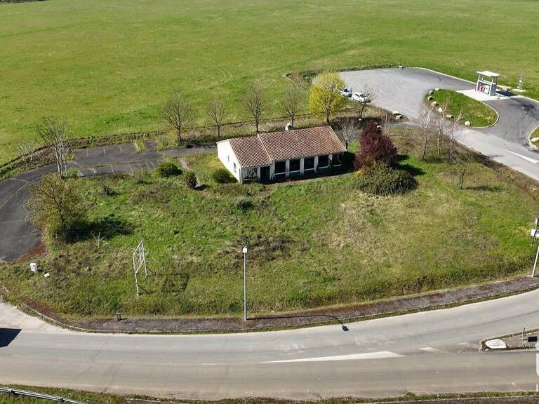 Vente Murs commerciaux 155 m&sup2; — photo 1