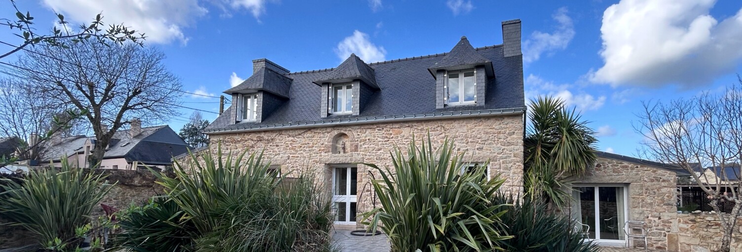 Maison 7 Pièces 187 m² à vendre à Ploeren (56880)