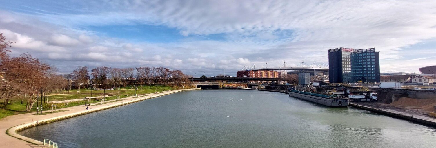 Commerce  83 m² à louer à Saint-Denis (93200)