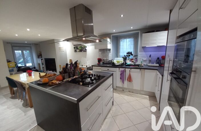Vente Maison/villa 6 pièces — photo 3