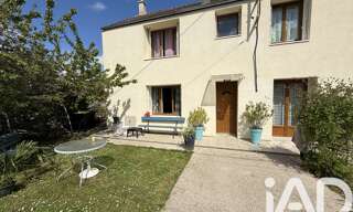 Maison 6 Pièces 183 m² à vendre à Sainte-Colombe (77650)