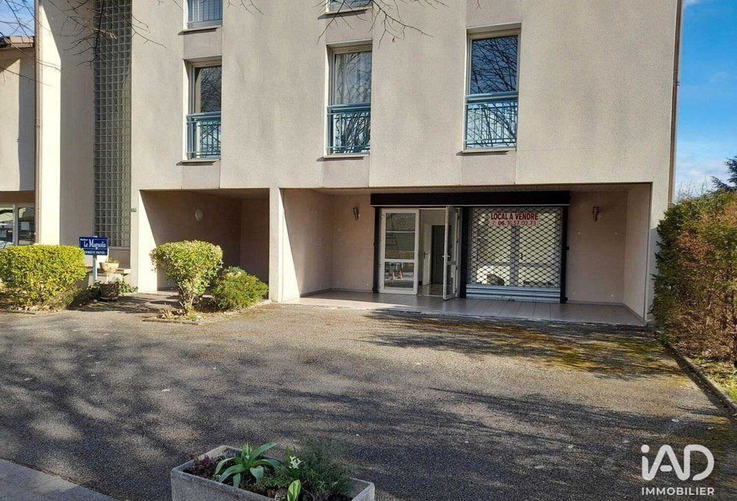 Vente Boutique/Local commercial 90 m&sup2; — photo 1