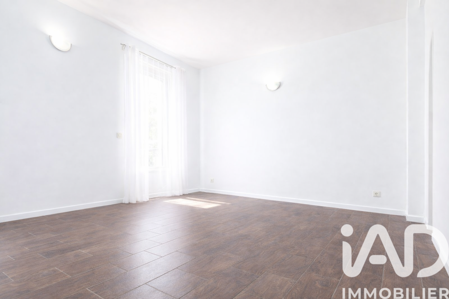 Vente Appartement 1 pièce - Photo 2