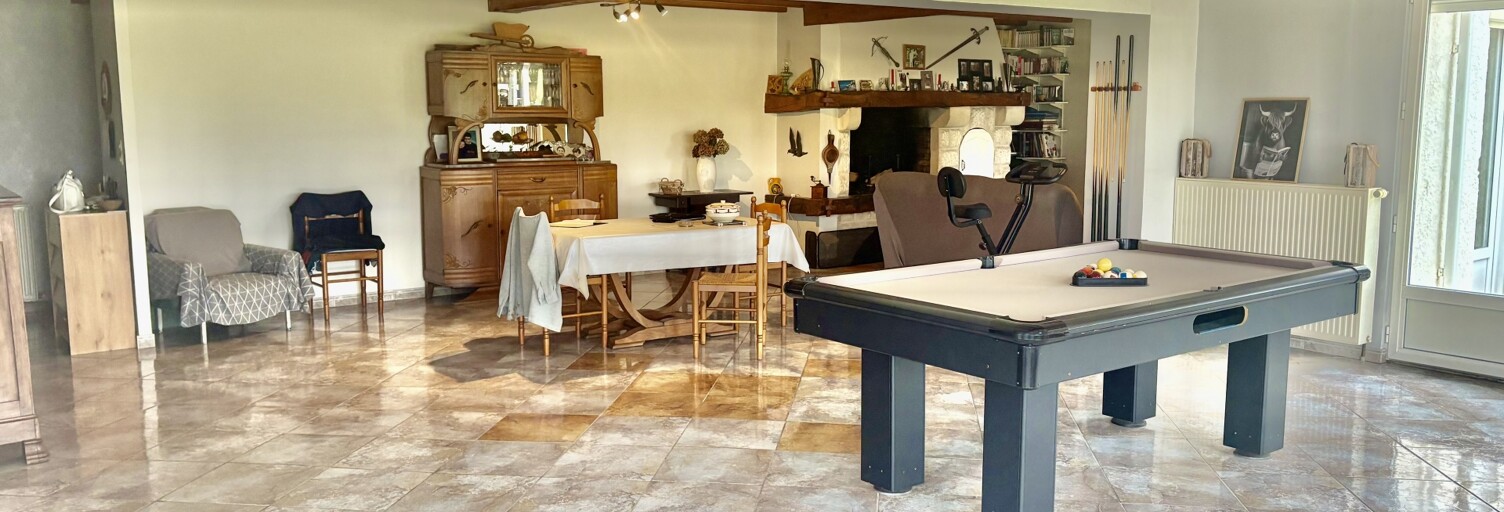 Maison 5 Pièces 165 m² à vendre à Mirambeau (17150)